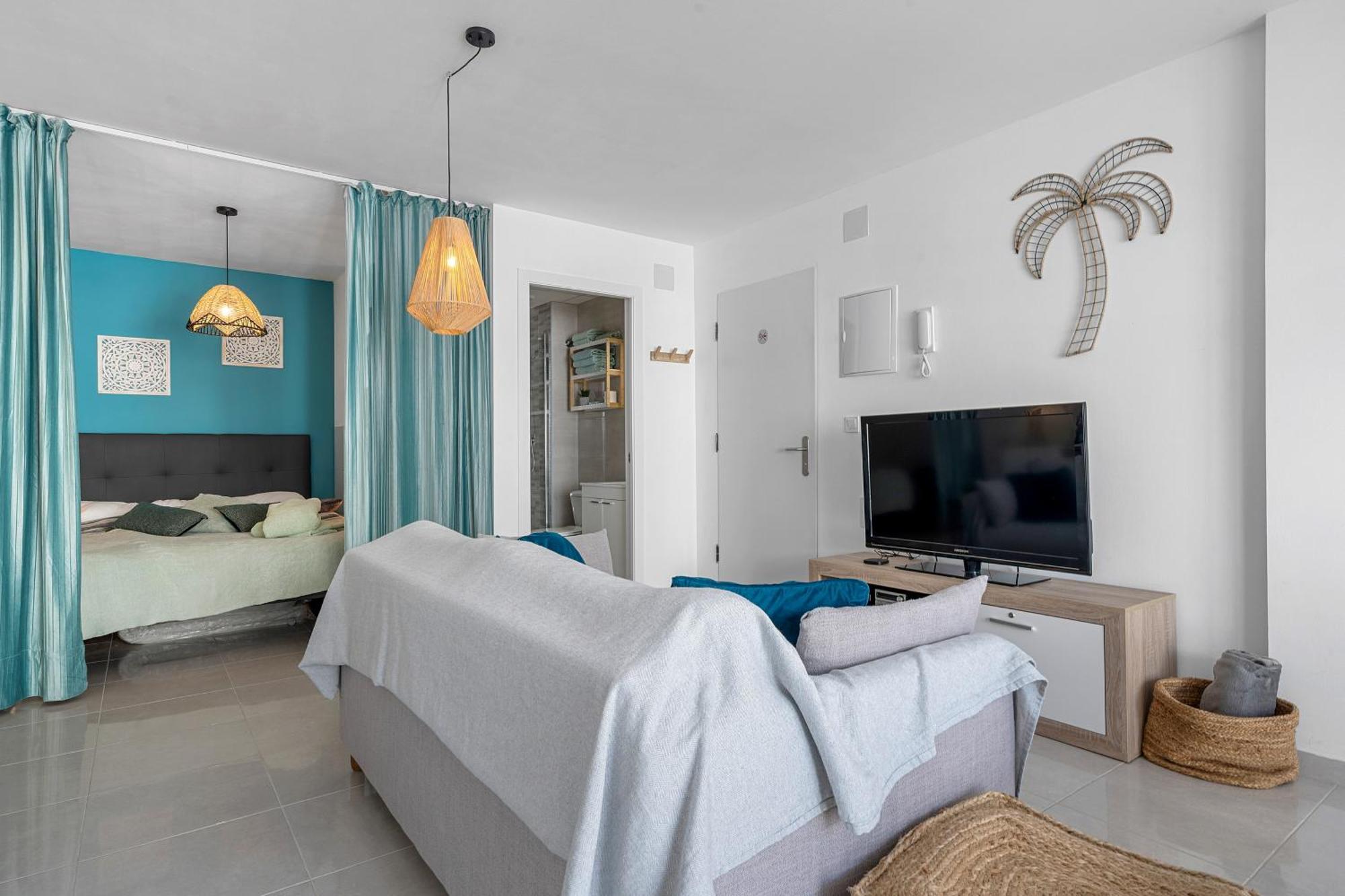 Casa Amorosa Apartment - Close To Beach, City Centre And Bus Station Torrevieja Exterior foto